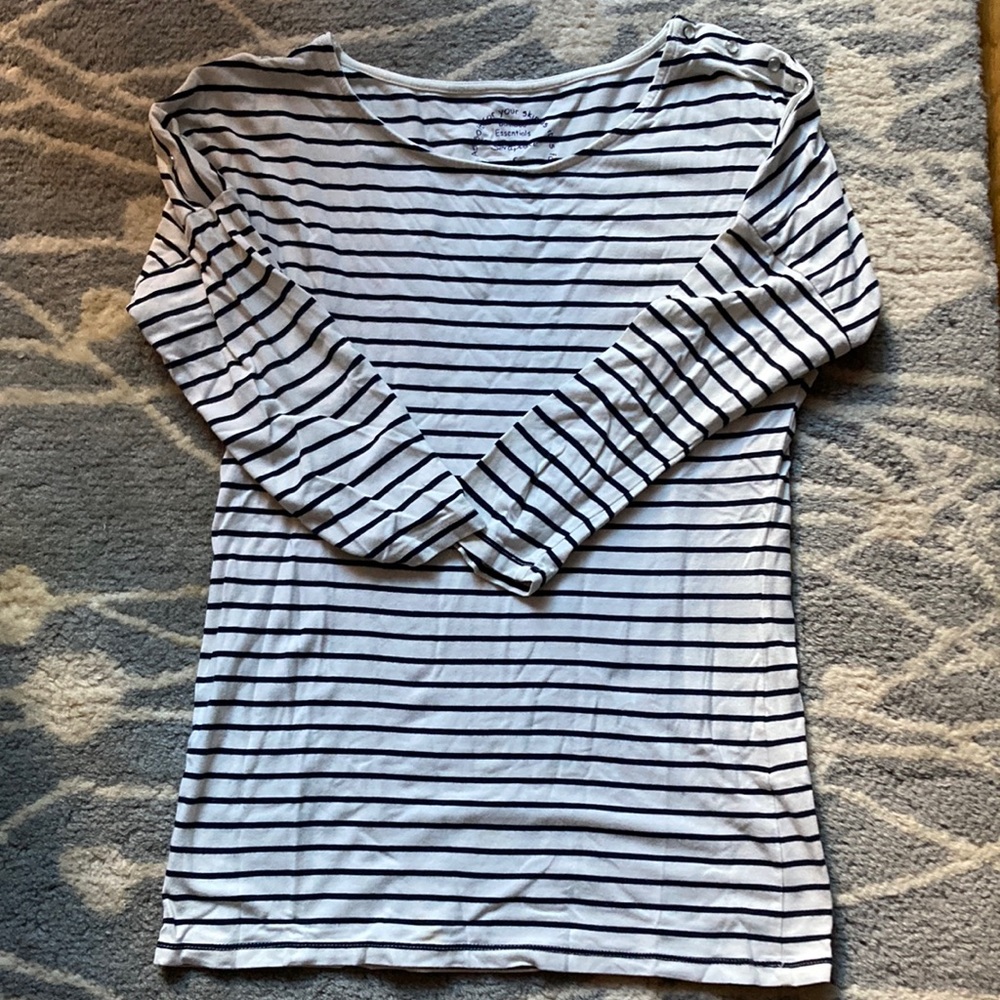 Maternity striped shirt